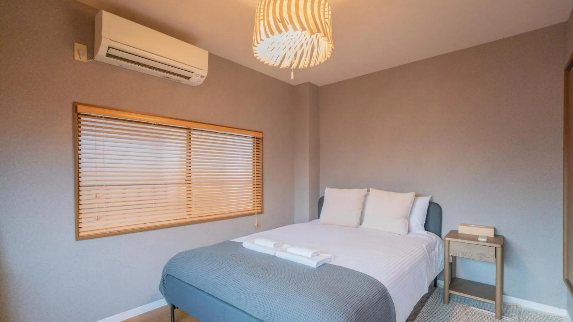 Yuyu House Kohama-Ume - Vacation Stay 18262 Osaka 0*,  Japan